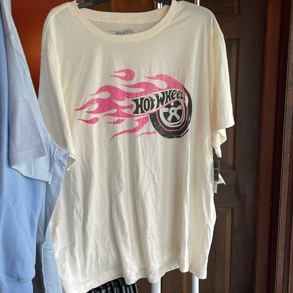 Grayson Threads Graphic T-shirt - Picture 2 of 4